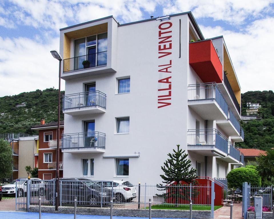 Hotel Villa Al Vento Торболе Номер фото